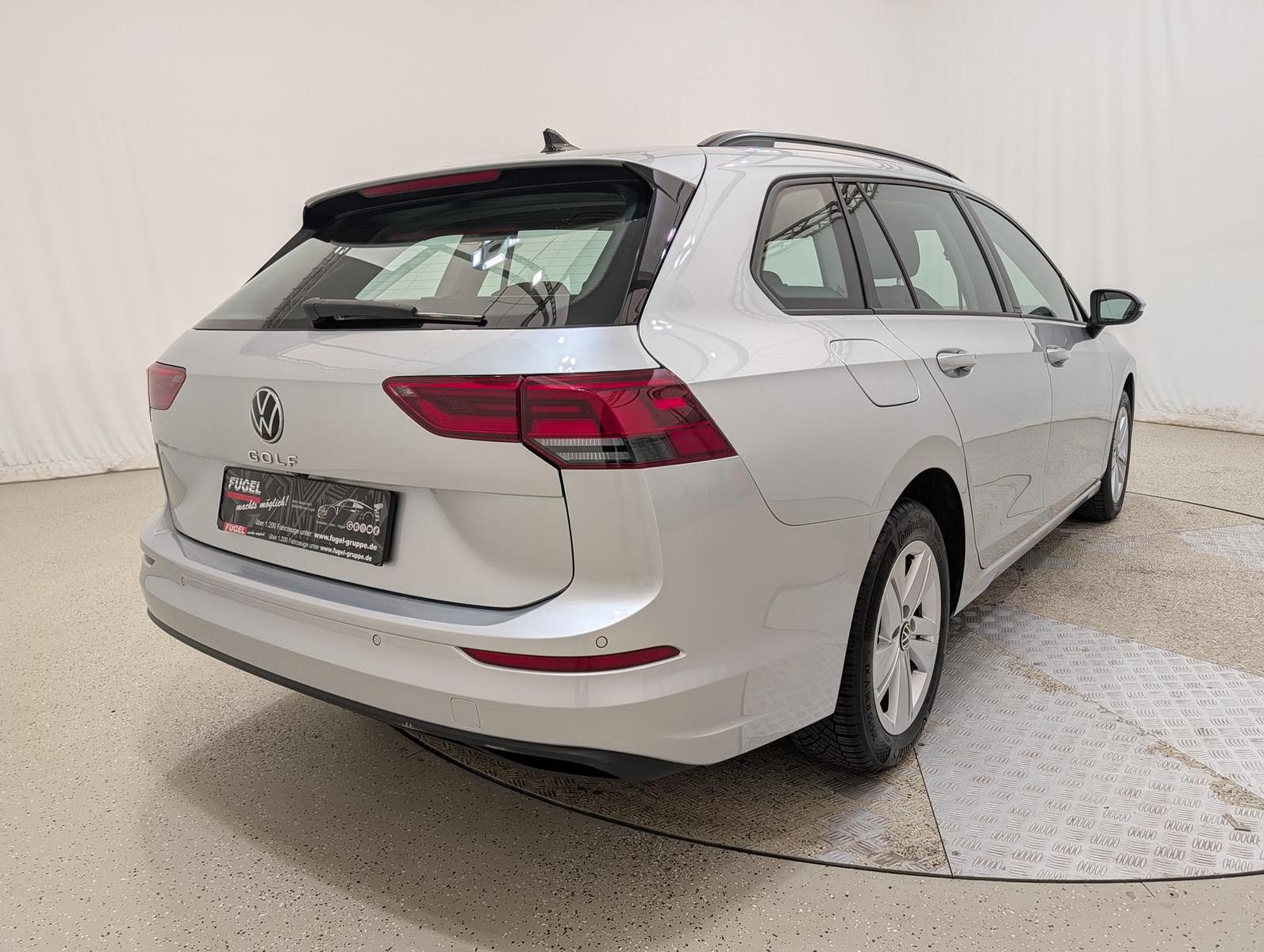 Volkswagen Golf Variant 1.0 TSI Life ACC Winter App Kamera, миниатюра 4