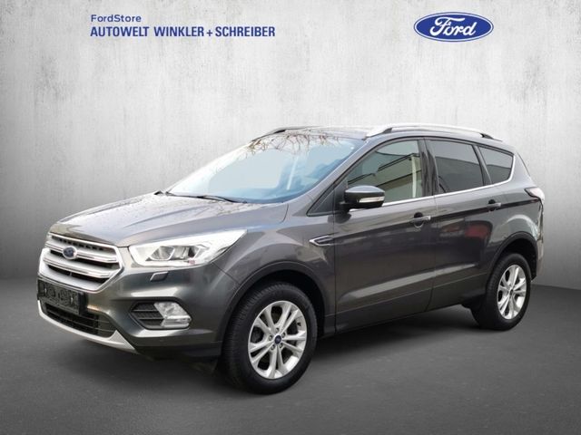 Ford Kuga 1.5 EcoBoost 2x4 Titanium