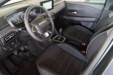 Dacia Logan TCe 90 NAVI-LED-TEMPOMAT-PDC-