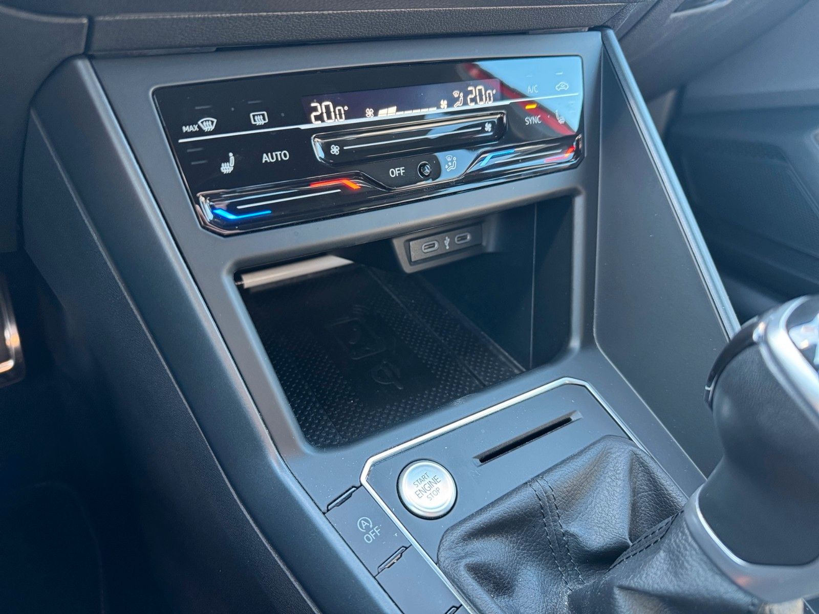 Fahrzeugabbildung Volkswagen Taigo R-Line 1.0 TSI