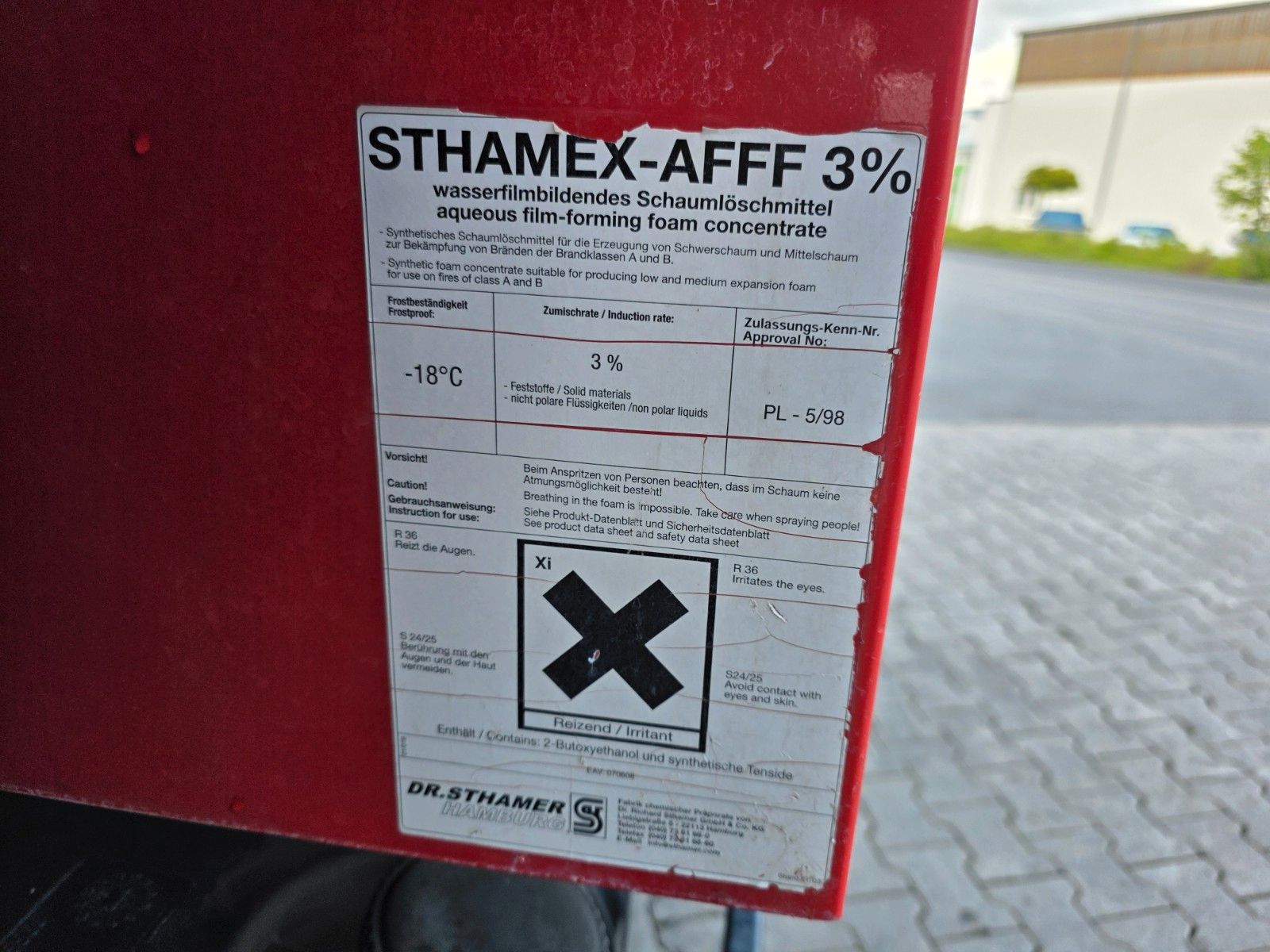 Fahrzeugabbildung MAN LE 8.150 Schaum-Löschfahrzeug 2.500L SLF 25/25