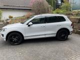 Volkswagen Touareg 3.0 V6 TDI SCR Tiptronic Executive E... - gebrauchte VW Touareg aus dem Jahr 2017