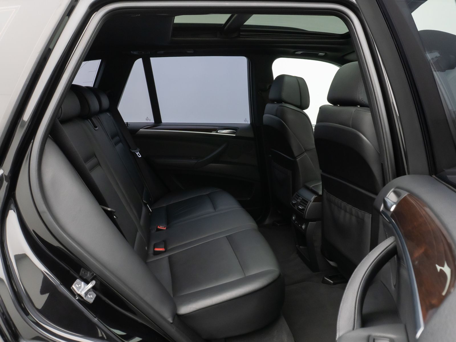 Fahrzeugabbildung BMW X5 xD40d  Sport Panorama Kamera HUD HiFi SoftCL