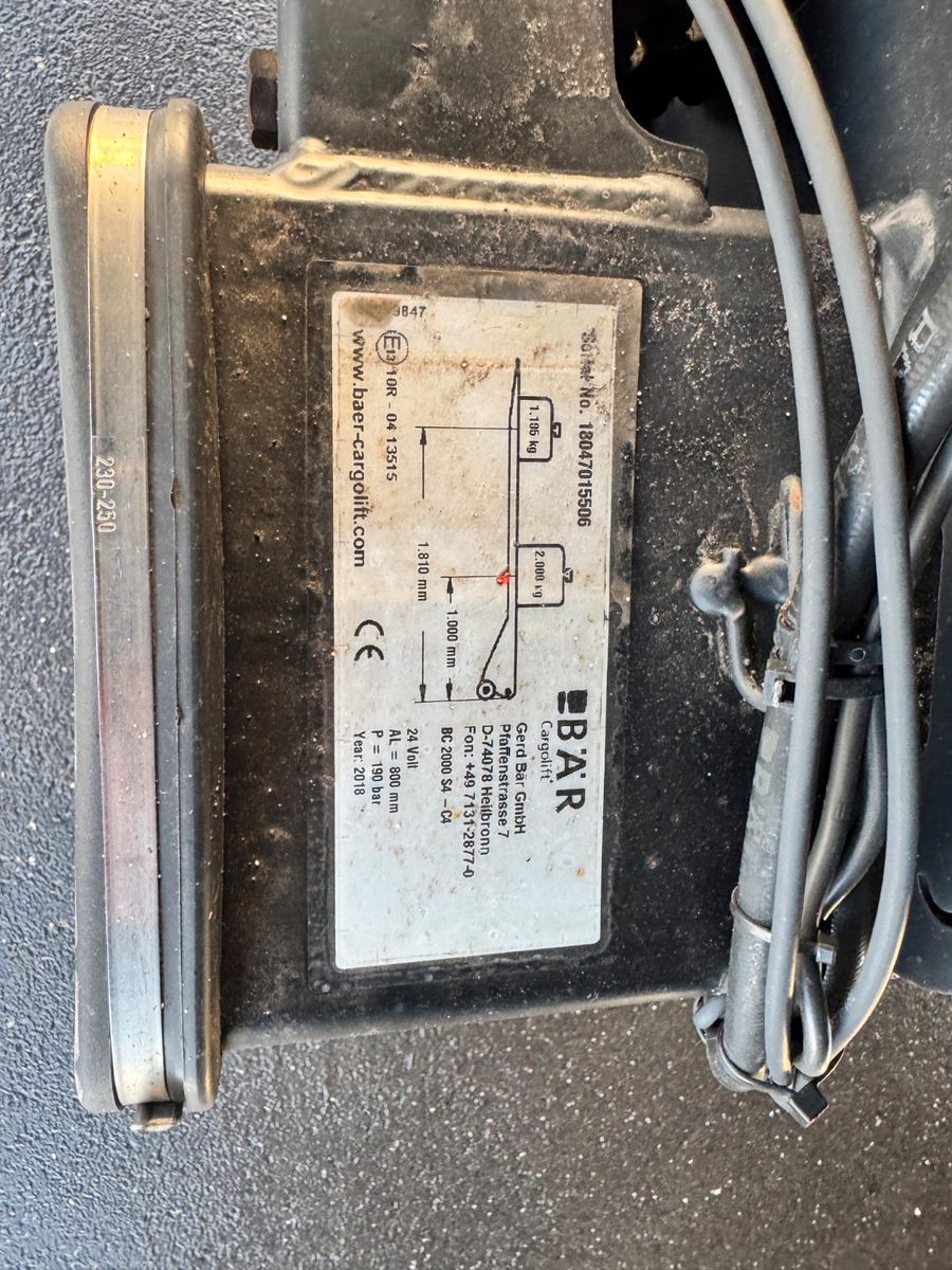 Fahrzeugabbildung Schmitz Cargobull Carrier Supra 950U LBW 2.000kg Durchlade SAF