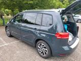 Volkswagen Vw Touran sound  2.0 tdi - Volkswagen Touran mit Diesel-Antrieb: Geländewagen