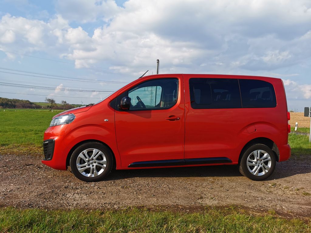 Image of Opel Zafira Life