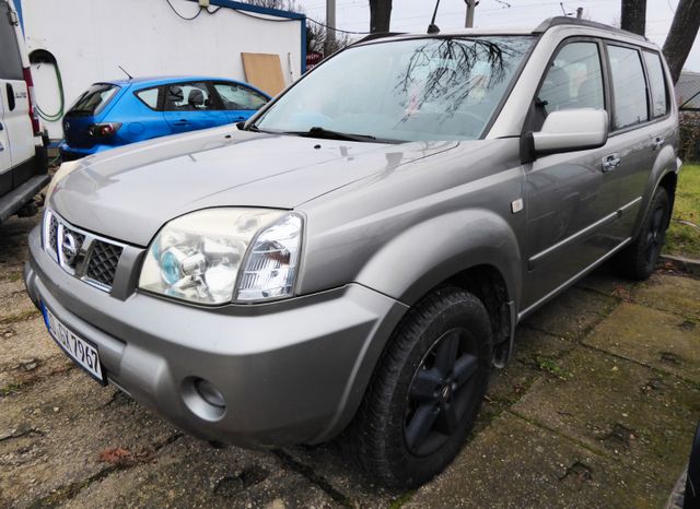 Nissan X-Trail Sport 4x4/Klima/Alu/Navi/Leder/Pano./Eu3