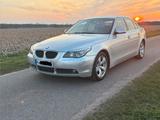 BMW 520i E60 - BMW 520: E60 520i