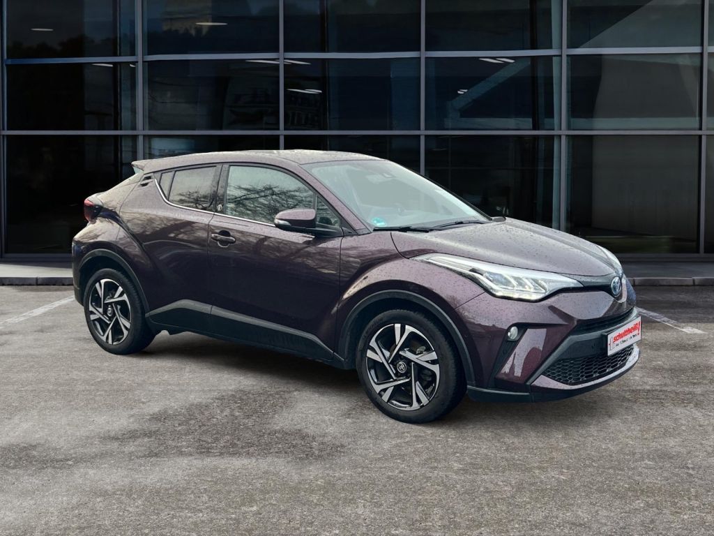 Fahrzeugabbildung Toyota C-HR Hybrid Team Deutschland