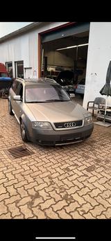 Audi A6 Allroad 2.5 TDI Quattro - Audi A6 aus 2000: Kombi