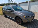 Mitsubishi Outlander 2, 2WD, LPG, wenig KM - Mitsubishi Outlander in Mönchengladbach