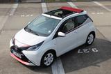 Toyota Aygo (X) 1,0 x-pose, Service 01.25, Garantie - Toyota Aygo (X) in Kiel