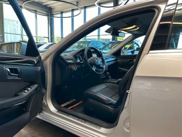 MYAUTOCENTER – Gebraucht- und Jahreswagen mit Werkstattservice in Pfaffenhofen Mercedes-Benz E 200 *AHK*Abstandstempo*Teilleder*Szhz*
