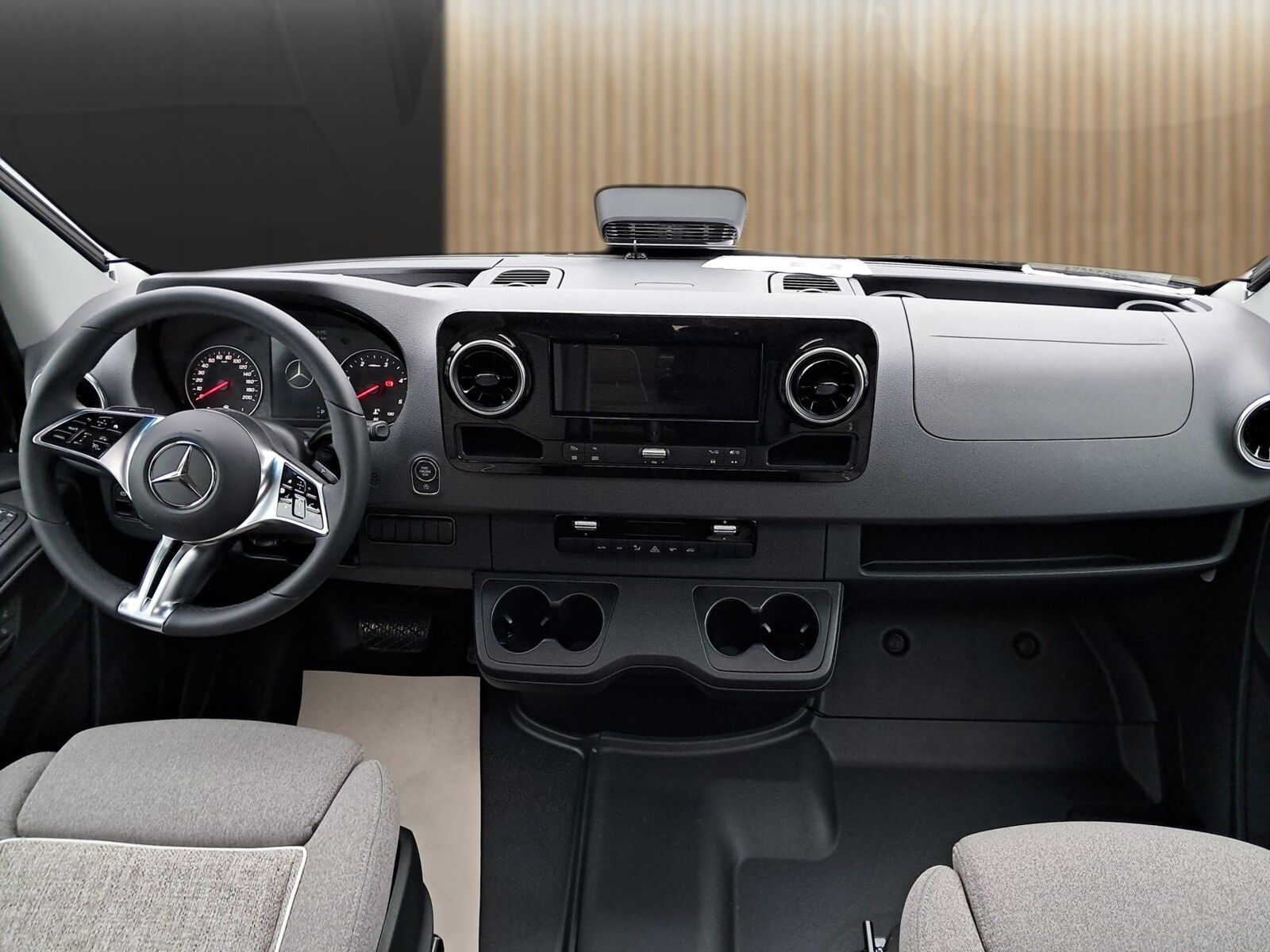 Fahrzeugabbildung Malibu Genius 641 LE Klimaautomatik, Radio DAB
