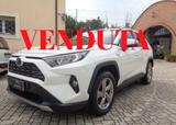 Toyota RAV4 2.5 HV (218CV) E-CVT 2WD Dynamic - Toyota Dyna SUV