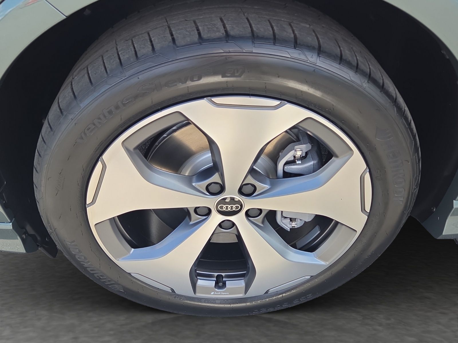 Audi Q4 e-tron - Bild 14