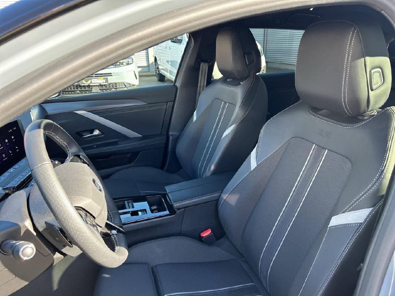 Fahrzeugabbildung Opel Astra L Sports Tourer GS AT-8
