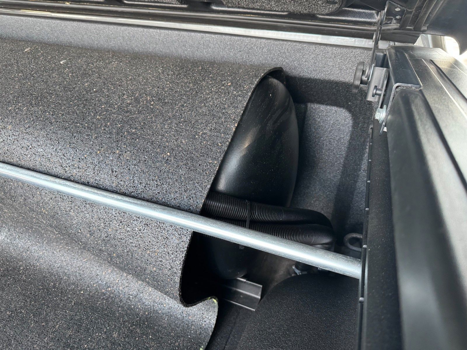 Fahrzeugabbildung Dodge RAM 5,7 Limited LPG "200 Liter-Tank  AHK LRA"