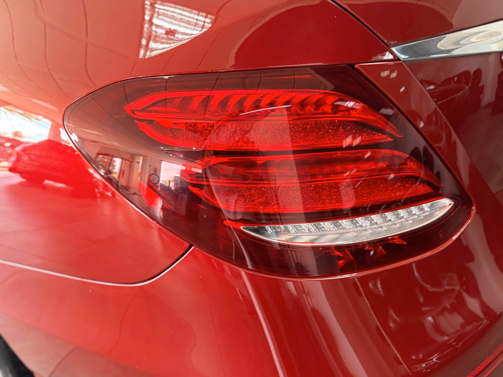 Mercedes-Benz E 200*Avantgarde*Multibeam*LED*AHK*Night*Kamera*