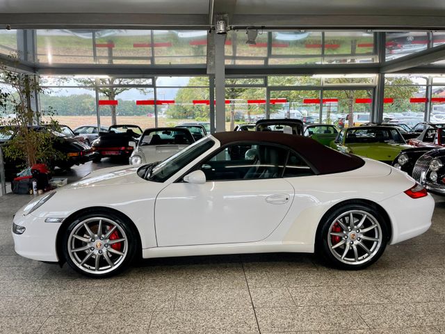 Porsche 911 Carrera S Cabrio- 1. dt. Hd.- 6-Gg. -30tkm!