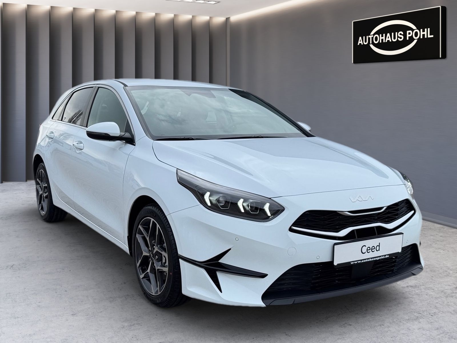 Fahrzeugabbildung Kia Ceed 1.0 T-GDI 48V 100  DCT Ultimate