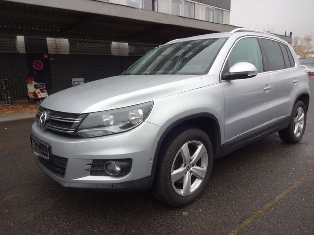 Volkswagen Tiguan / AUTOMATIK / Erst 61 Tkm Sport & Style 4