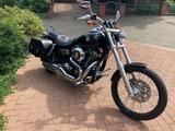 Harley-Davidson FXDWG Wide Glide in Vivid black metallic  - HARLEY-DAVIDSON 2011 WIDE GLIDE