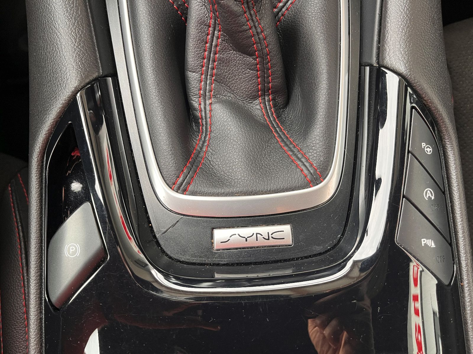 Fahrzeugabbildung Ford Mondeo Turnier ST-Line