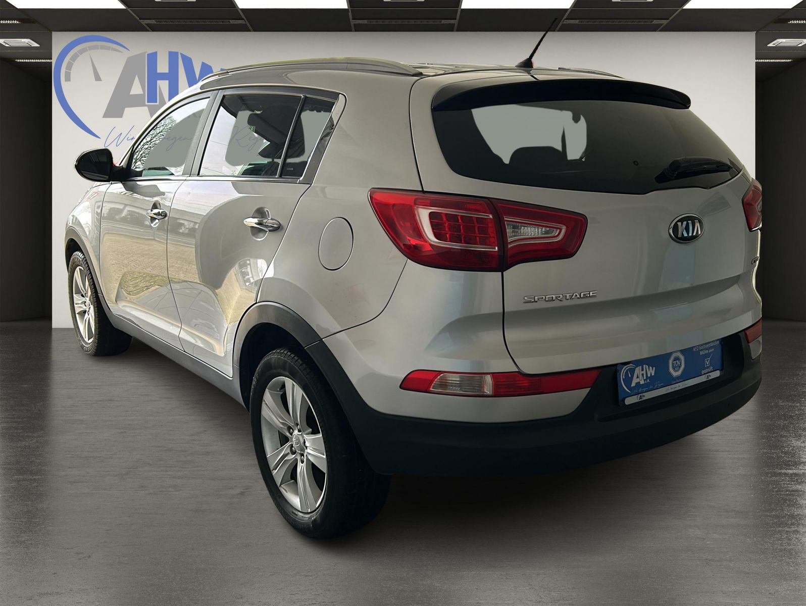 Fahrzeugabbildung Kia Sportage 2,0 Attract 2WD