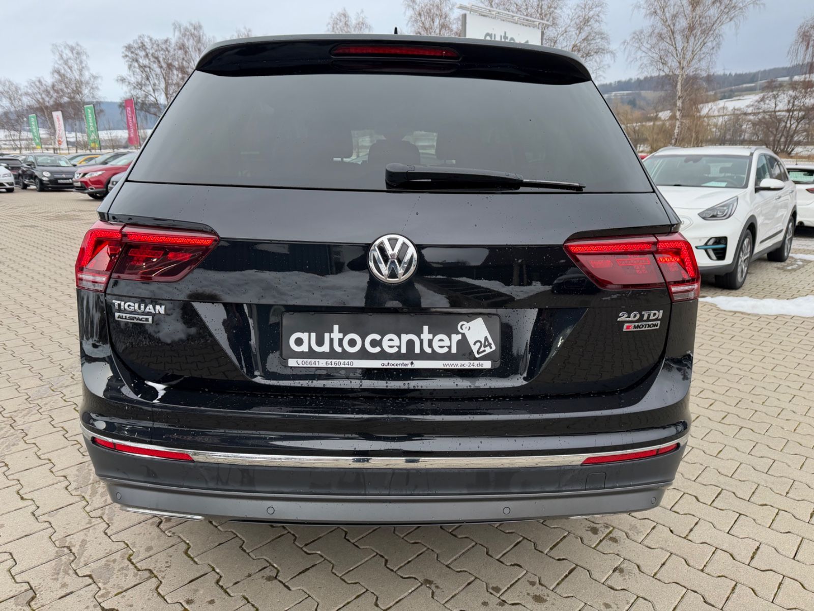 Fahrzeugabbildung Volkswagen Tiguan Allspace 4Motion°7 Sitzer°DSG°AHK°LED°