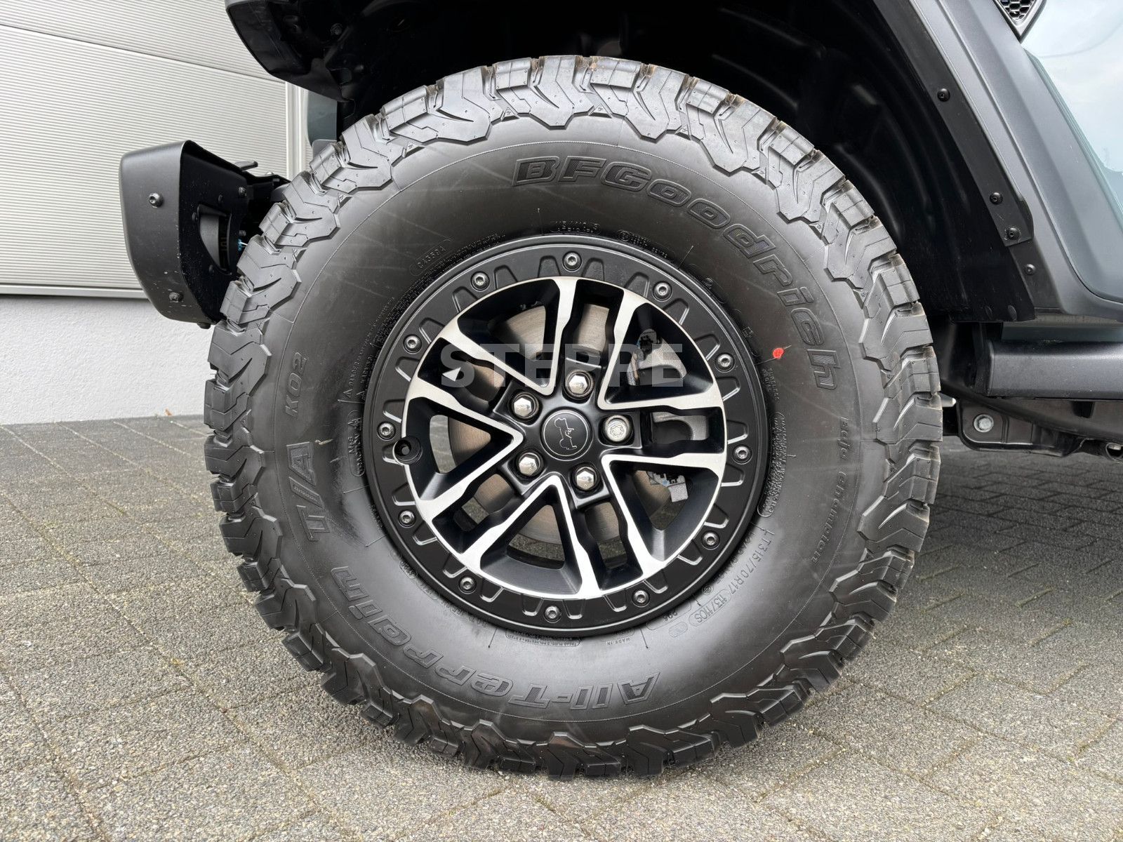 Jeep Wrangler MOAB Ed. 392 Dual Top 4x4