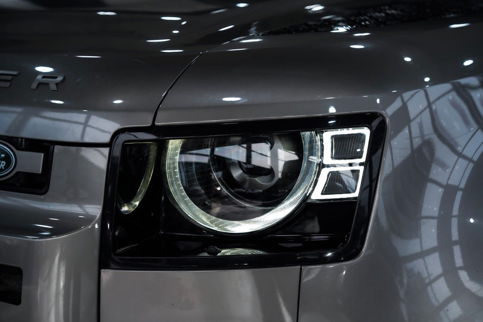 Land Rover Defender 110 X-Dynamic SE*LUFTFED*MERDIAN*360°* foto 12