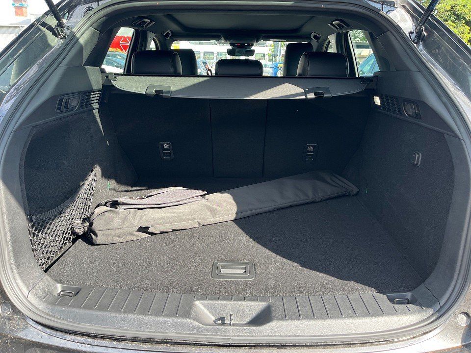 Fahrzeugabbildung Mazda CX-60 Plug-in Homura PANO