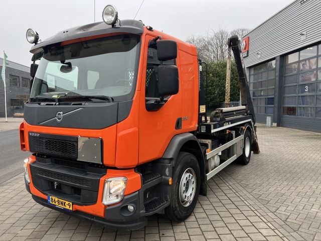 Volvo FE 350 / HYVA 14TON/ SLAAPCABINE / AIRCO / STAND