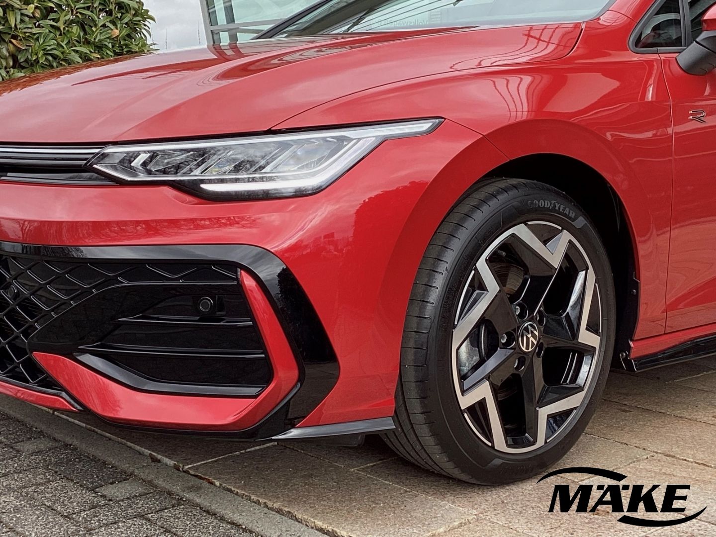 Golf Variant R-Line 1.5 TSI AHK ACC RFK NAV LED 