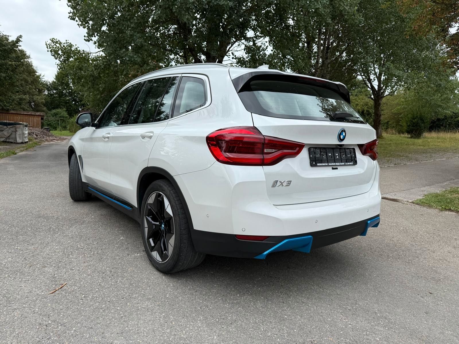 BMW iX3 Impressive / Panorama / 306 Grad / LED / 20" foto 4