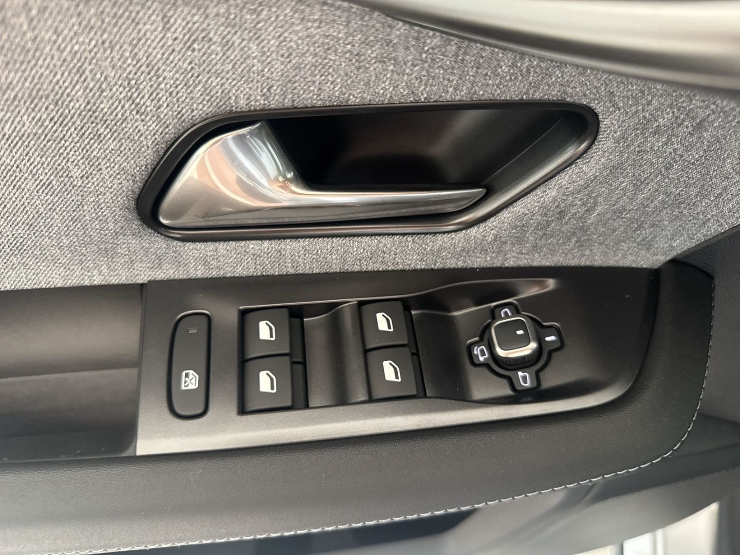 Opel Grandland (X) - Bild 23