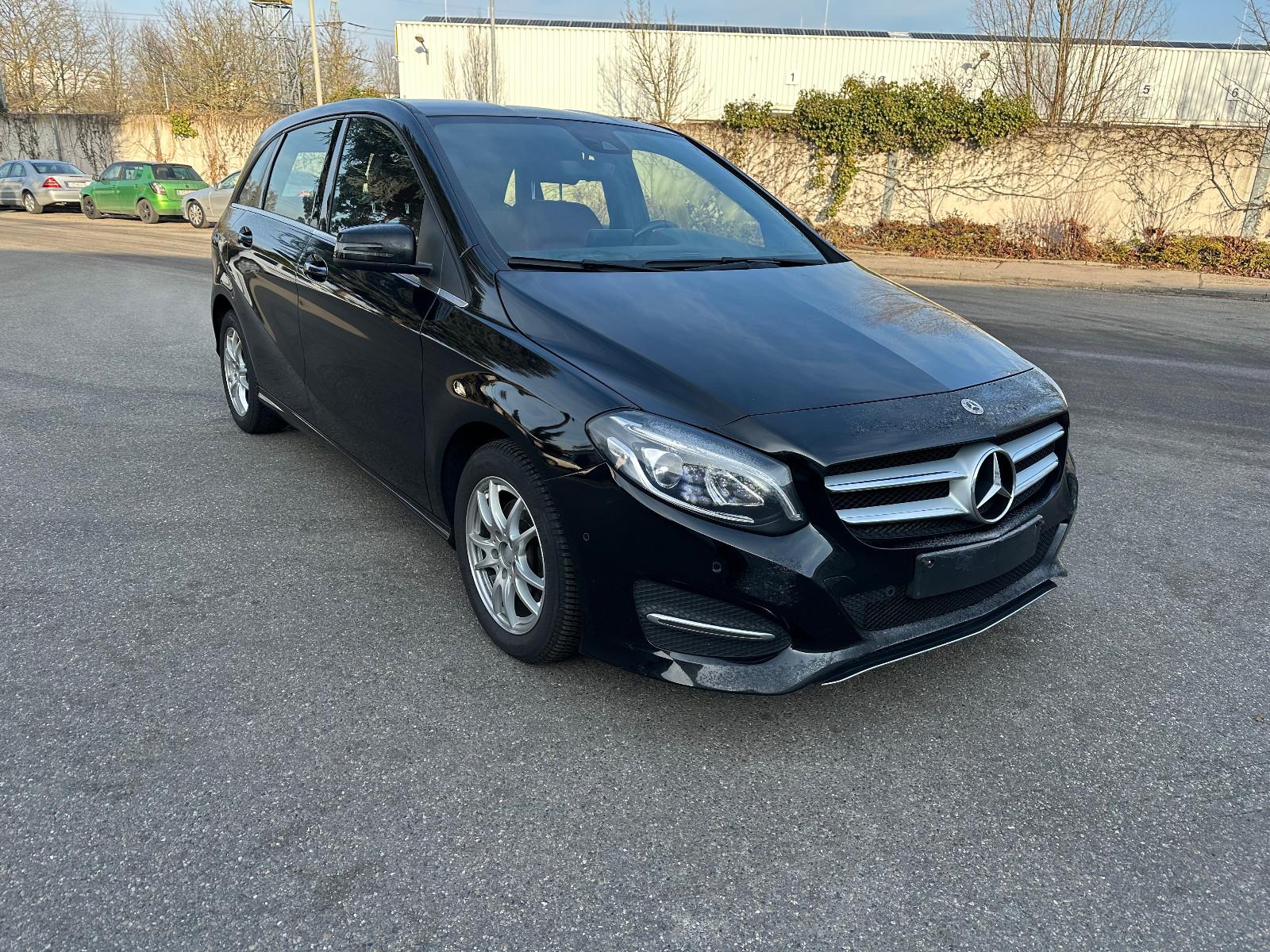Mercedes-Benz B 220 d DCT,Autom.,Navi,Leder,Sitzh.,PDC
