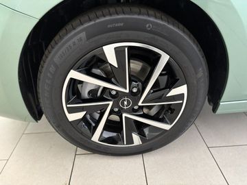 Fotografie 20 des Opel Corsa 1.2 Direct Injection Turbo Hybrid 48 V YES