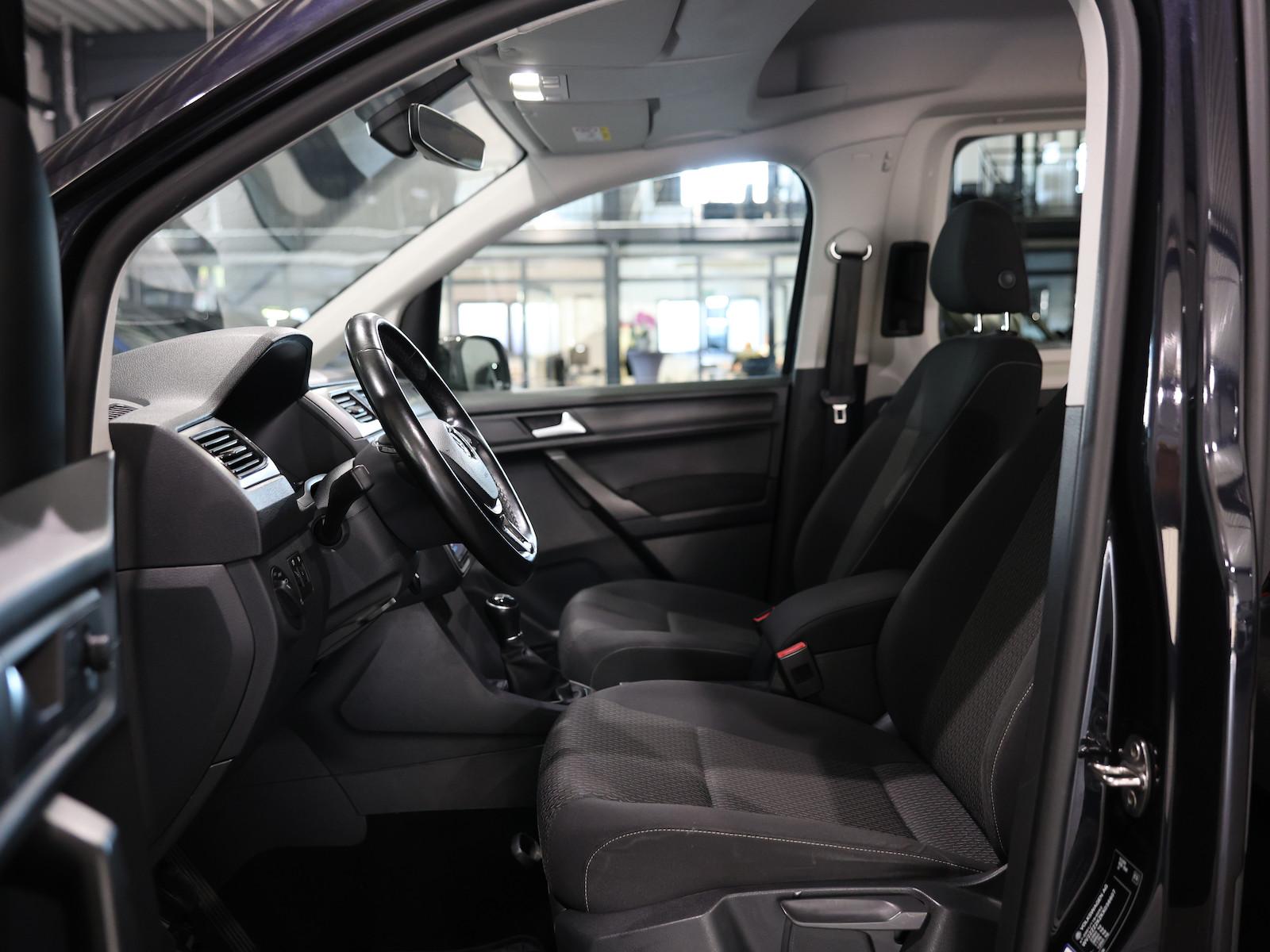 Volkswagen Caddy Maxi Kombi 2.0 TDI BMT / 7-SITZER / NAVI+