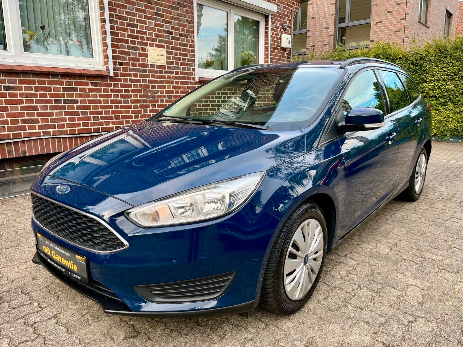 Ford Focus - 1