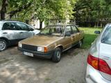 Renault R 9 Oldtimer - Renault R 9 mit Benzin-Antrieb