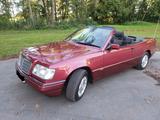 Mercedes-Benz 200 Cabrio sportlich/elegant/zuverlässig/sparsam - rote Mercedes-Benz 200