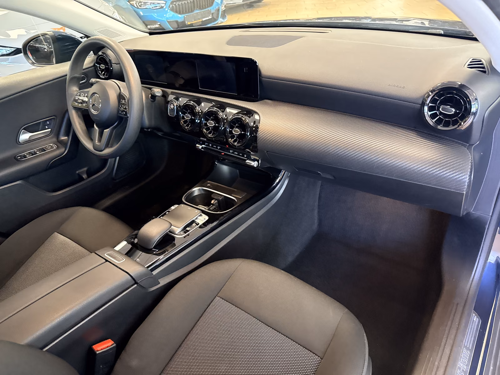 Mercedes-Benz A-Class Plug-in*MBUX*Navi*Tempo*CAM*1.Hand*SHZ*DCT, миниатюра 10