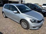 Volkswagen Golf VII**AUTOMATIK**5.000KM** - Volkswagen Golf: Vi Km 0