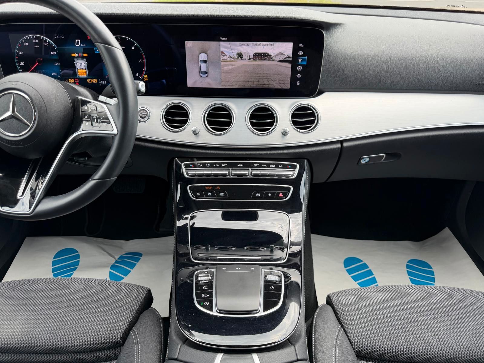 Mercedes-Benz E 220d Avantgarde 360°KAMERA/KEYLESSGO/BURMESTER foto 17
