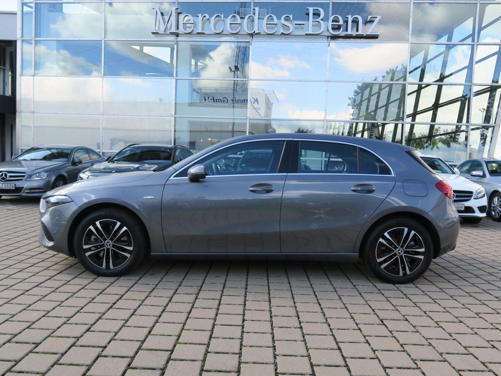 Mercedes-Benz A 250 e Progressive Line Advanced 11kw LED High