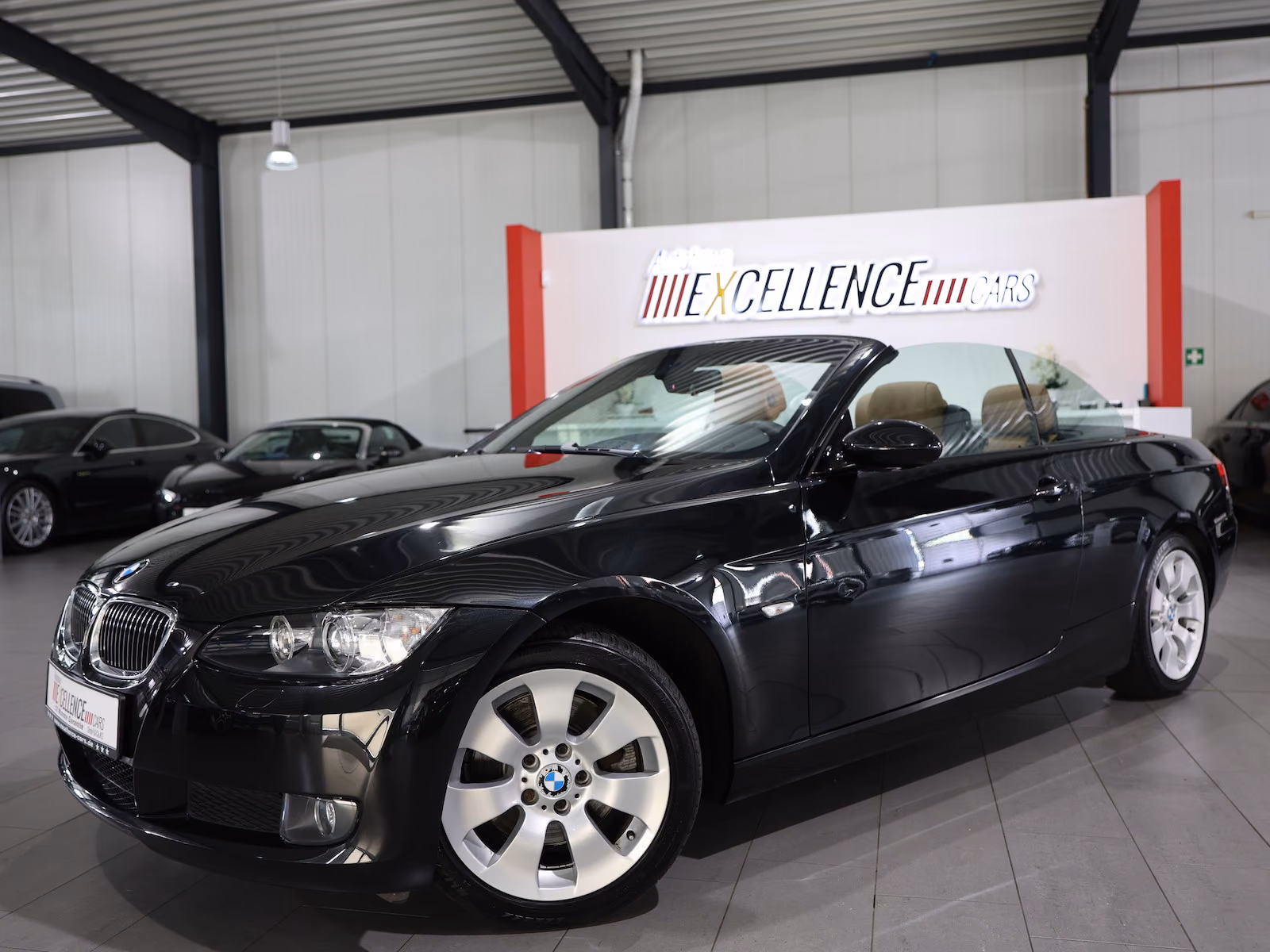 BMW 325i CABRIO SPORT SHADOW 1.HAND / BLACK & BROWN