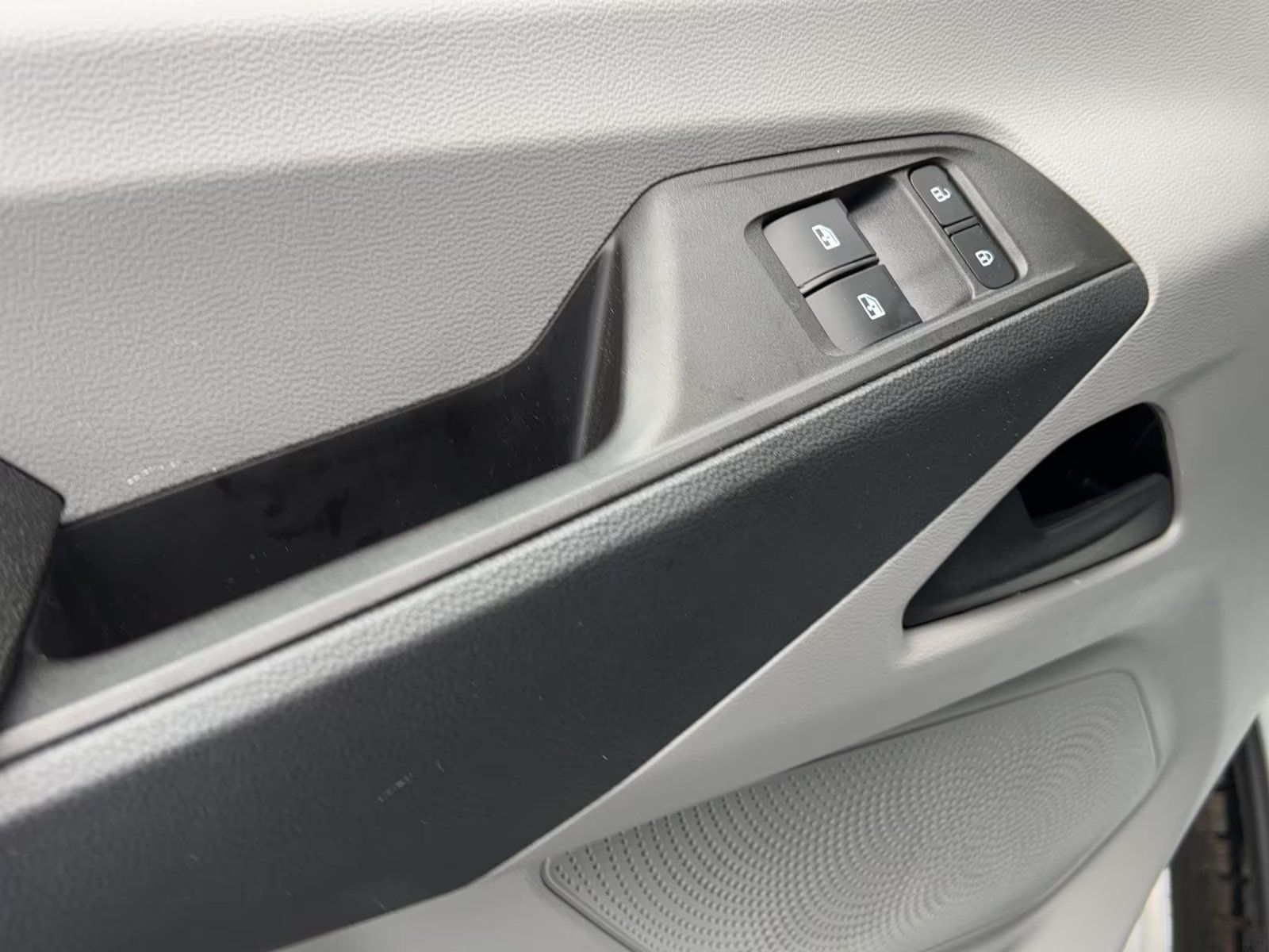 Fahrzeugabbildung Maxus eDeliver 9 Chassis Cab L3 N1 65 kWh