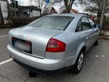 Audi A6 2.5 TDI , 132.000km - Audi A6 mit Diesel-Antrieb: Limousine, 2.5